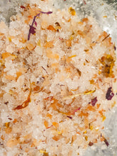 Load image into Gallery viewer, Bathing- Forage